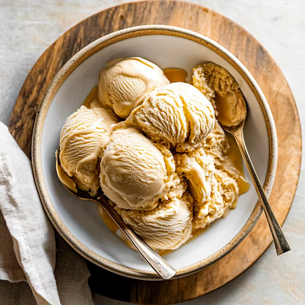 Homemade Maple Ice Cream: Sweet and Creamy Delight